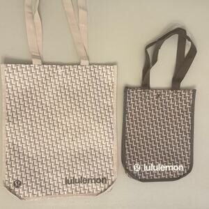 Lululemon Reusable Shopping Gift Bags Brown & Beige Tote Lot of 2 2025 Holiday